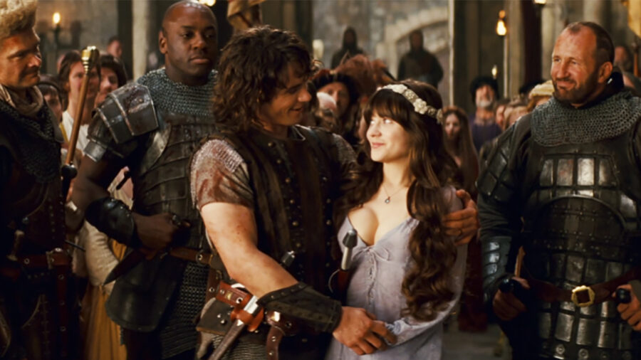 Zooey Deschanel's Raunchiest Movie Is An R-Rated, Natalie Portman Fantasy