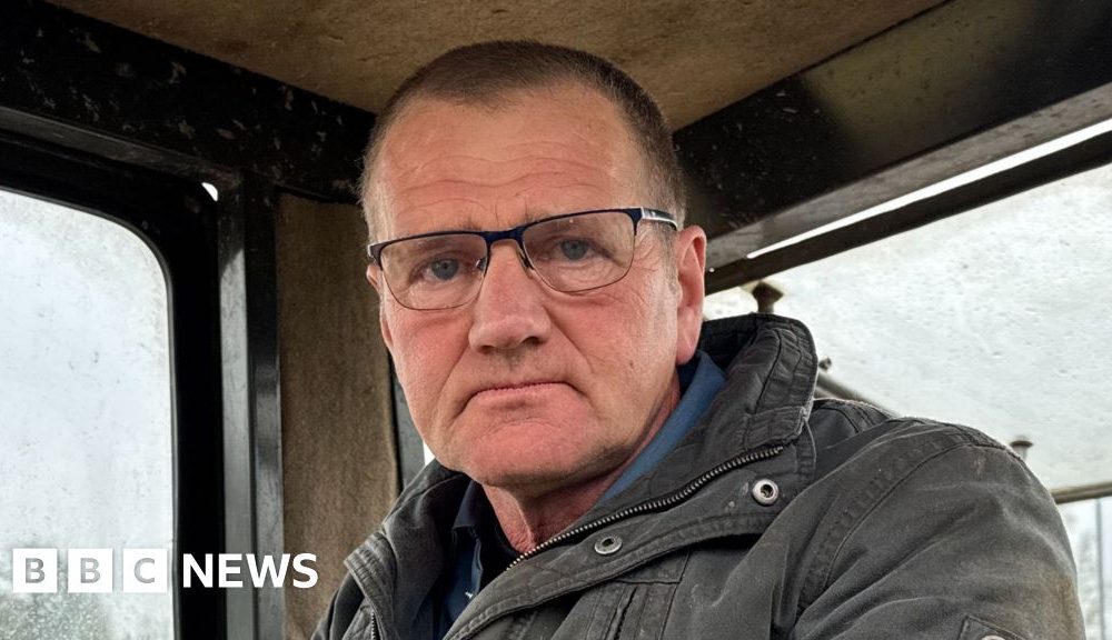 Farmers protest rising costs with traffic disruption