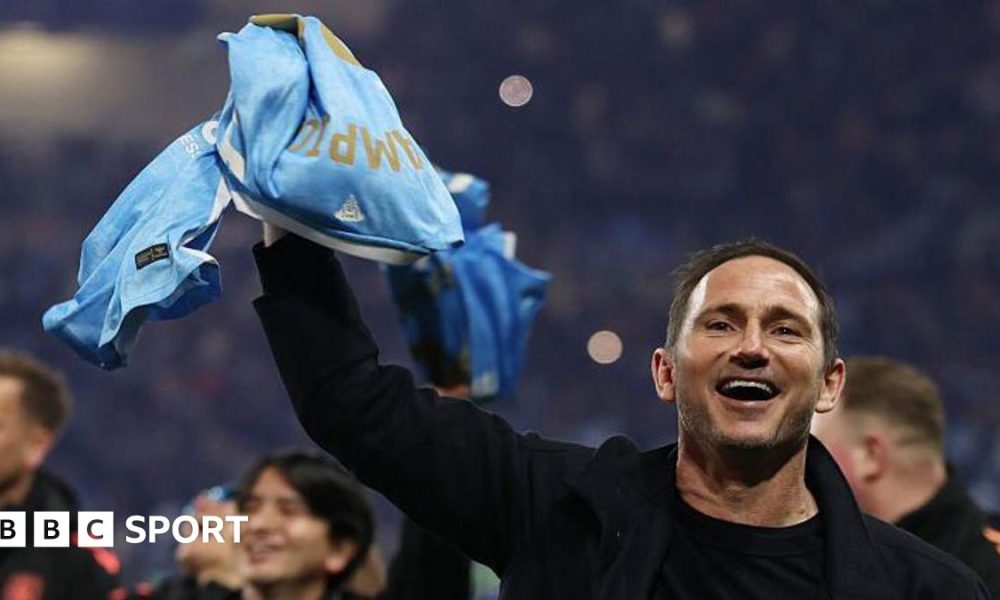 Frank Lampard kisses the Championship trophy after the match between Coventry City and Wrexham in April 2026.