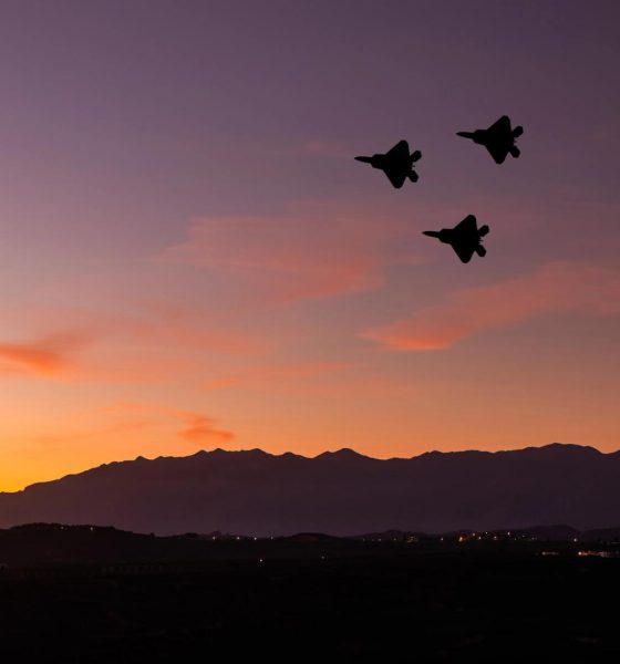 BTC recovers from early losses on hope for Iran ceasefire