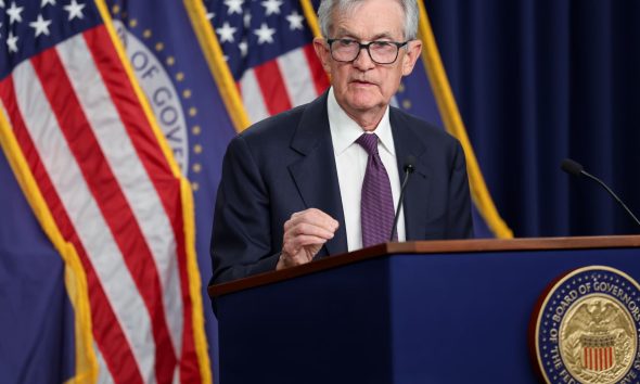 Watch Fed Chair Jerome Powell speak live to an economics class at Harvard