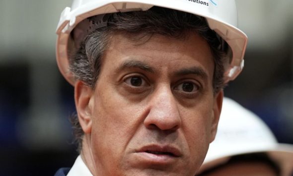 Labour greenlighting new oil drilling would set a ruinous example