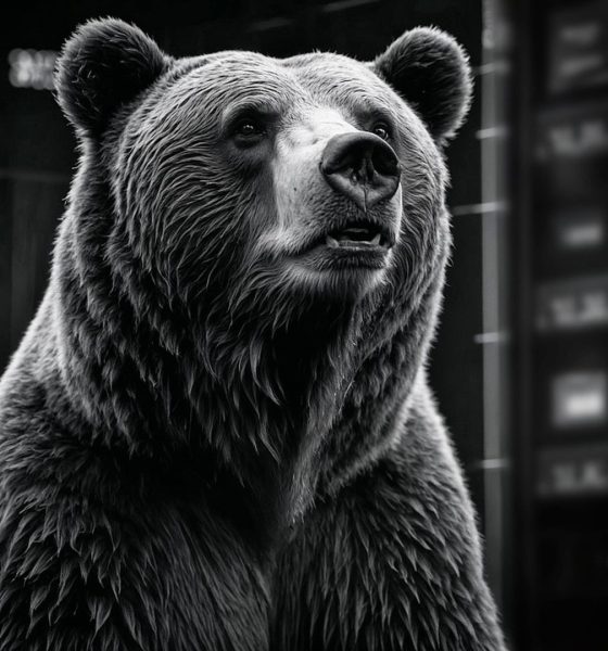 Crypto selloff deepens with $400 million liquidations and rising short interest