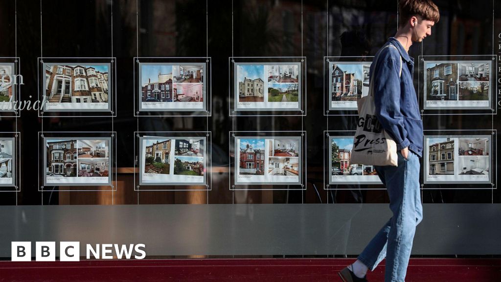 Estate agents accuse Rightmove of charging excessive fees
