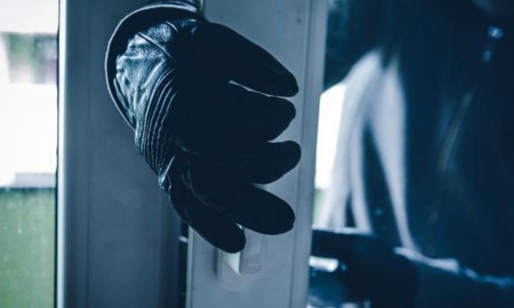 Tyldesley - Businesses targeted in late night break-ins