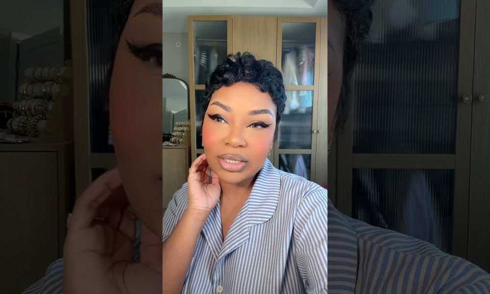 Your uniqueness can actually make you rich! Embrace it! #money #mindset #finance #makeup