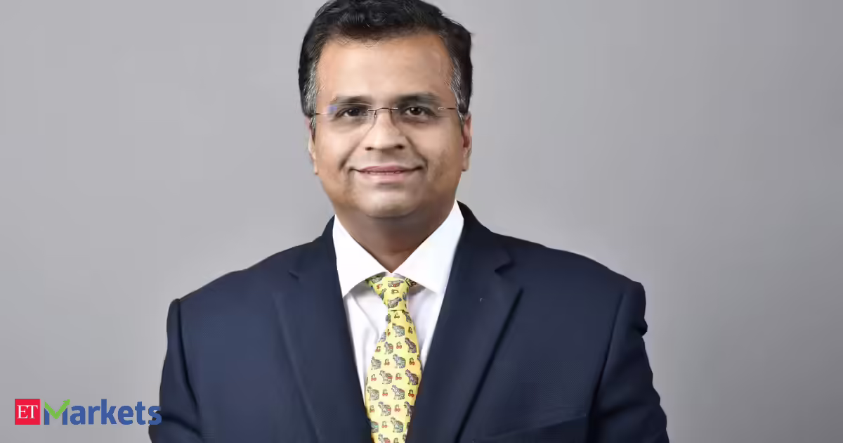 ETMarkets Smart Talk | Nifty in ‘bounce zone’ as valuations fall below 10-year average; de-escalation key: Harendra Kumar