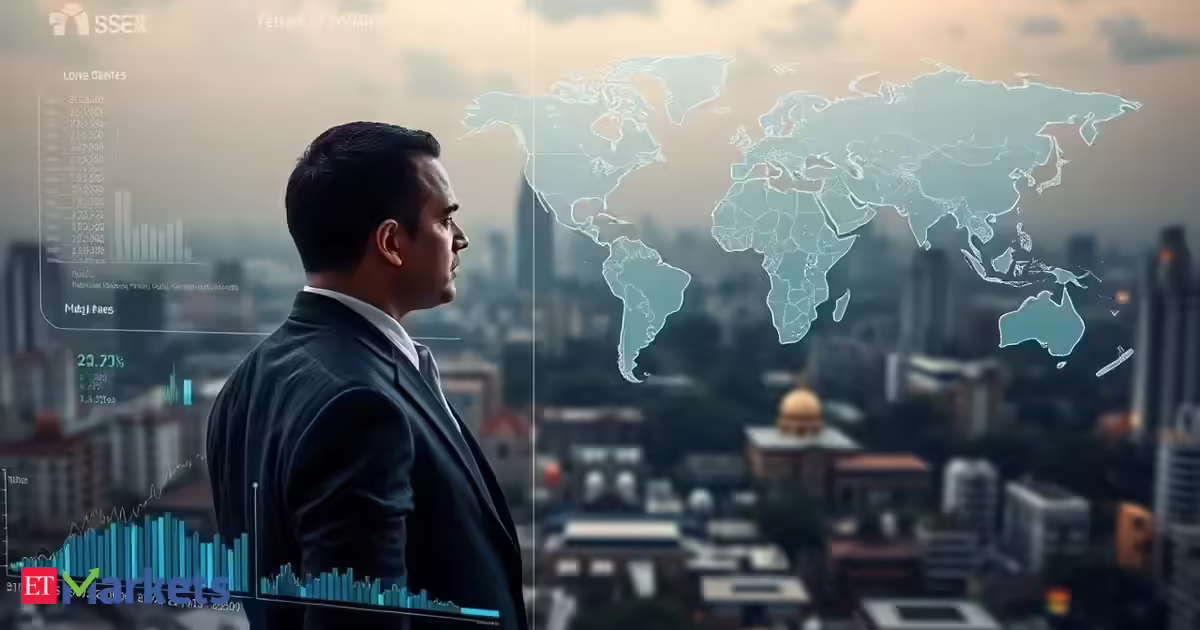 Global funds flee Indian stocks at record pace on growth fears