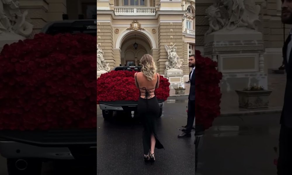 #trending #money#billionaire #manifestation#millionaire #youtubeshorts#healingjourney#finance