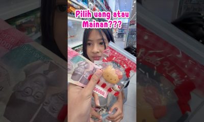 PILIH UANG ATAU MAINAN?? #viralvideo