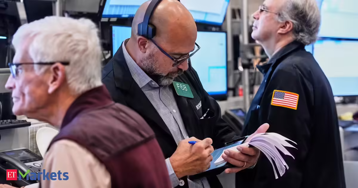 US stocks today: US stocks close lower on fading hopes for quick Iran deal, mixed quarterly earnings