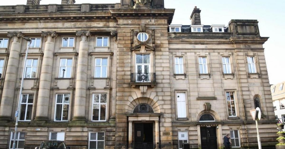Man breached restraining roder against ex he assaulted