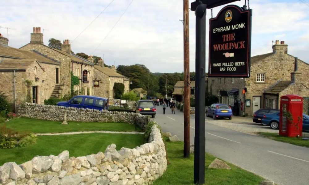 Emmerdale star Chris Coghill says he's pleased to return