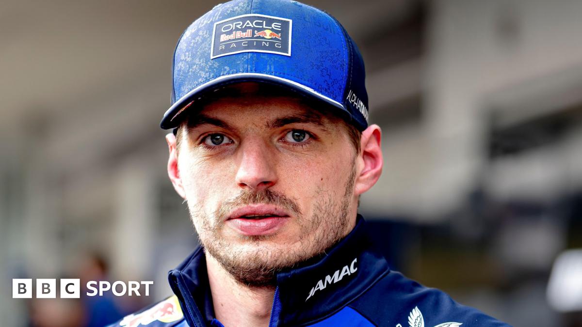 Max Verstappen and race engineer Gianpiero Lambiase in conversation at the 2026 Japanese Grand Prix