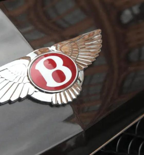 Luxury car set on fire outside David Lloyd Newcastle