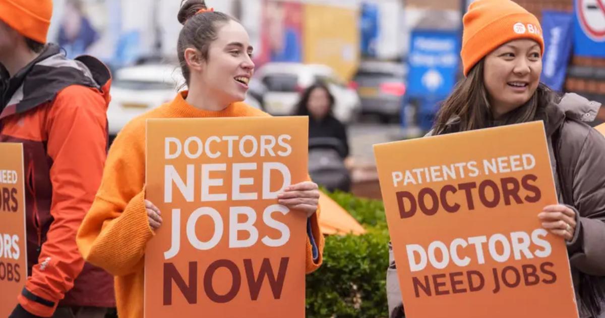 Preparations begin for 6-day NHS resident doctor strike