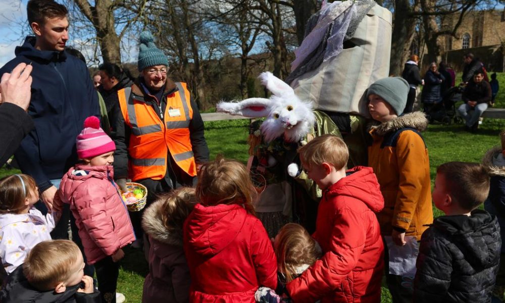 Families enjoy Easter Sunday fun day at Auckland Palace