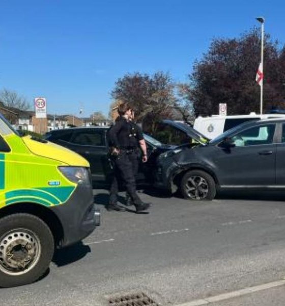 Geneva Road in Darlington closed after two-car crash