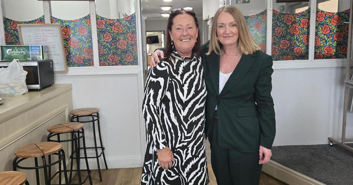 Leigh MP meets residents at Richmond House care home