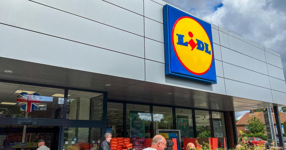 Lidl to open 50 new UK supermarkets creating 2000 jobs