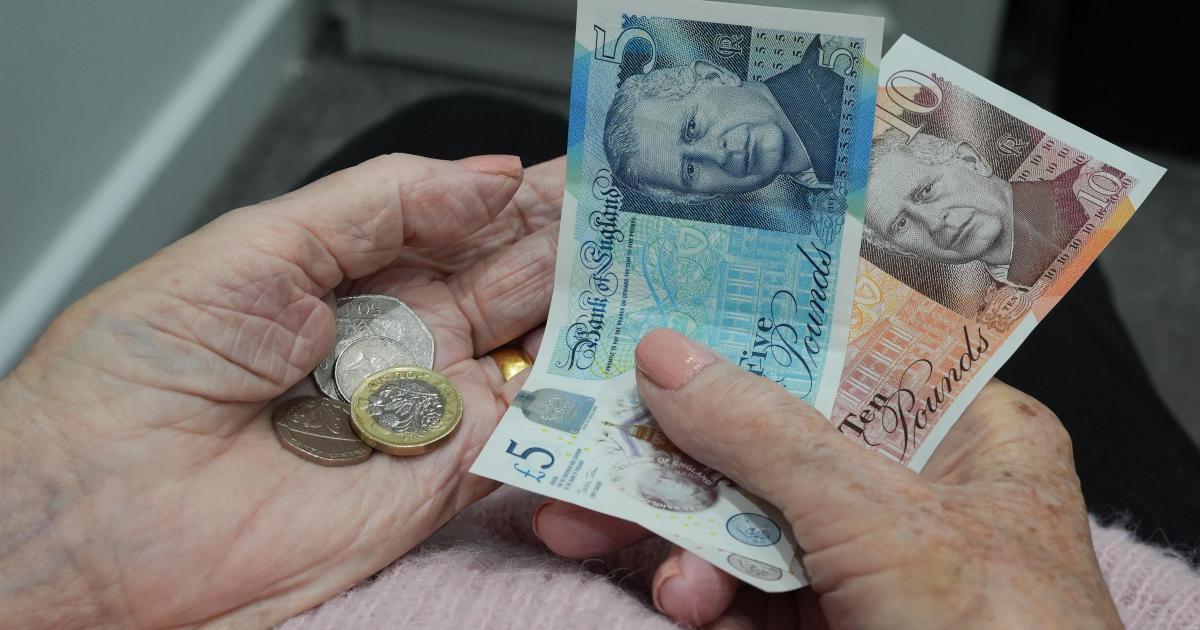 DWP change lets some claimants try work without reassessment