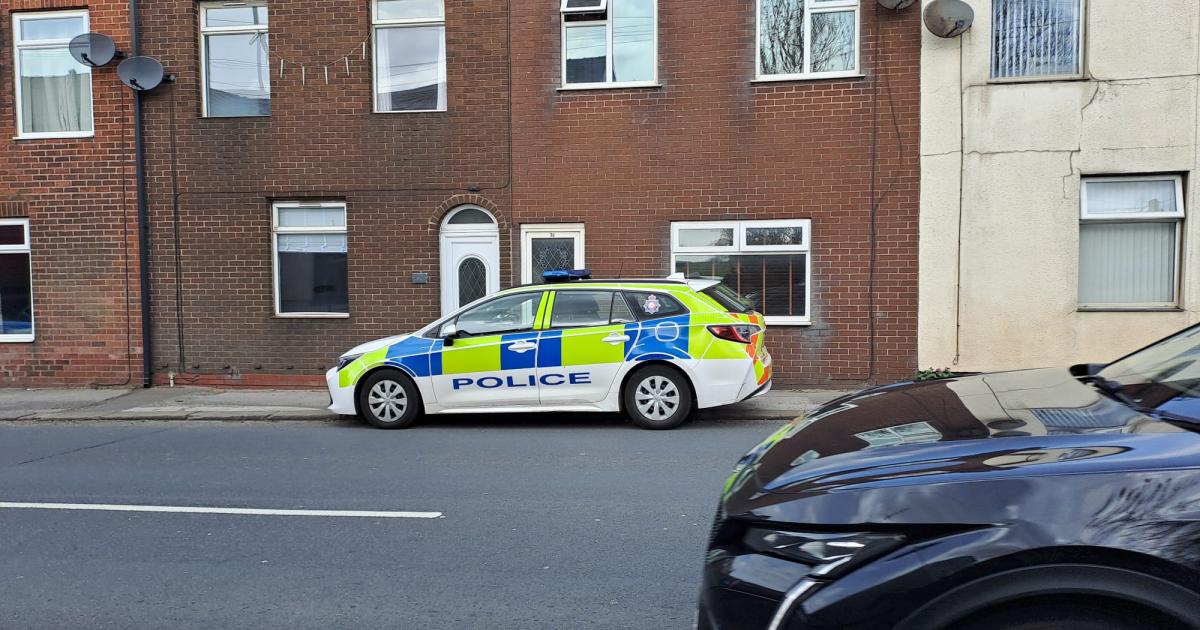 Dicconson Lane incident sees man arrested for 'false imprisonment'