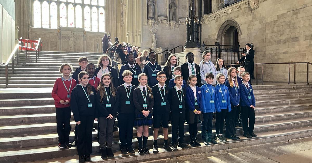 North East pupils visit Westminster during Zelensky London trip