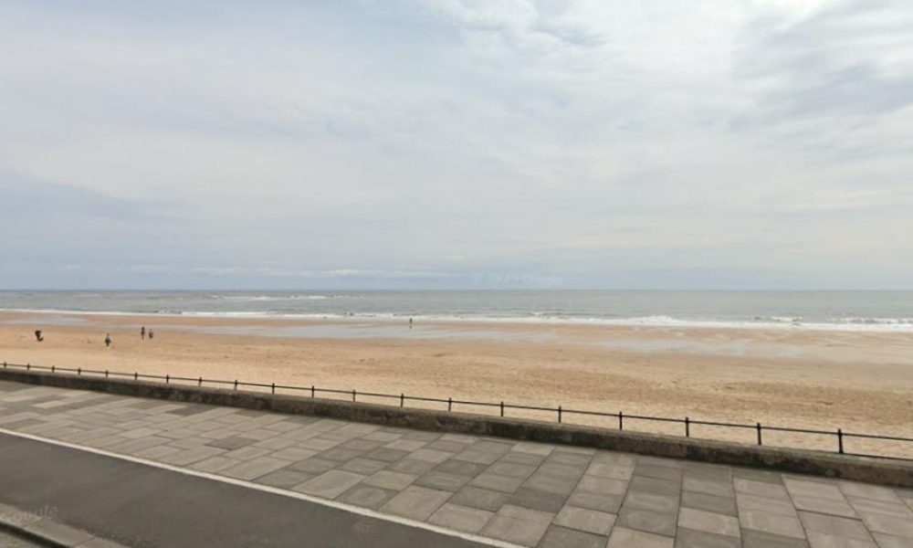 Sunderland coast cleanliness rating divides local opinion