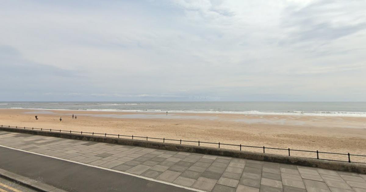 Sunderland coast cleanliness rating divides local opinion