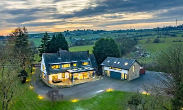 'Remarkable' gated country home listed for sale in Tottington