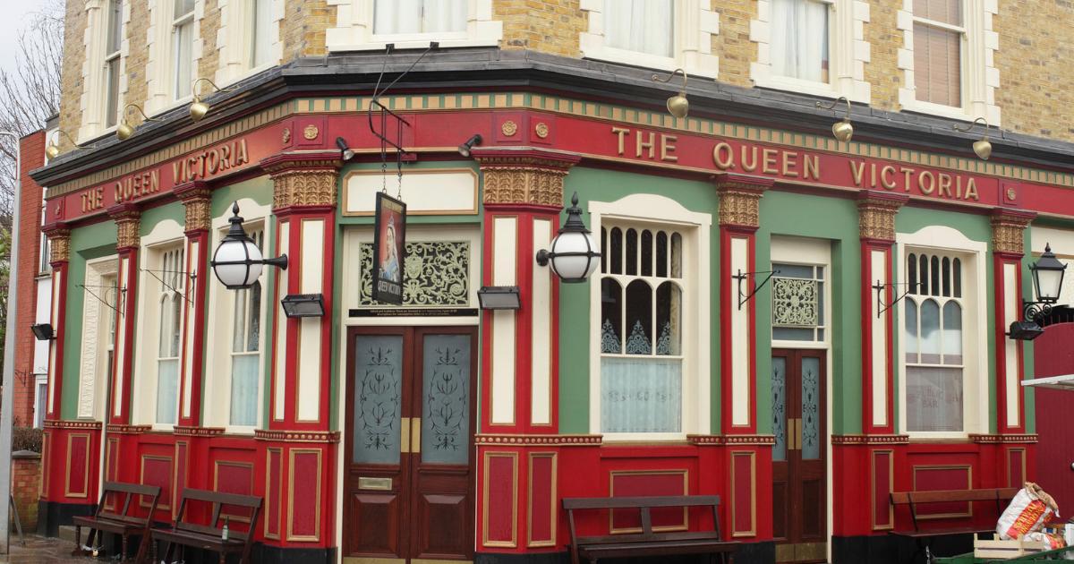 Christopher Fairbank to return to EastEnders for short stint