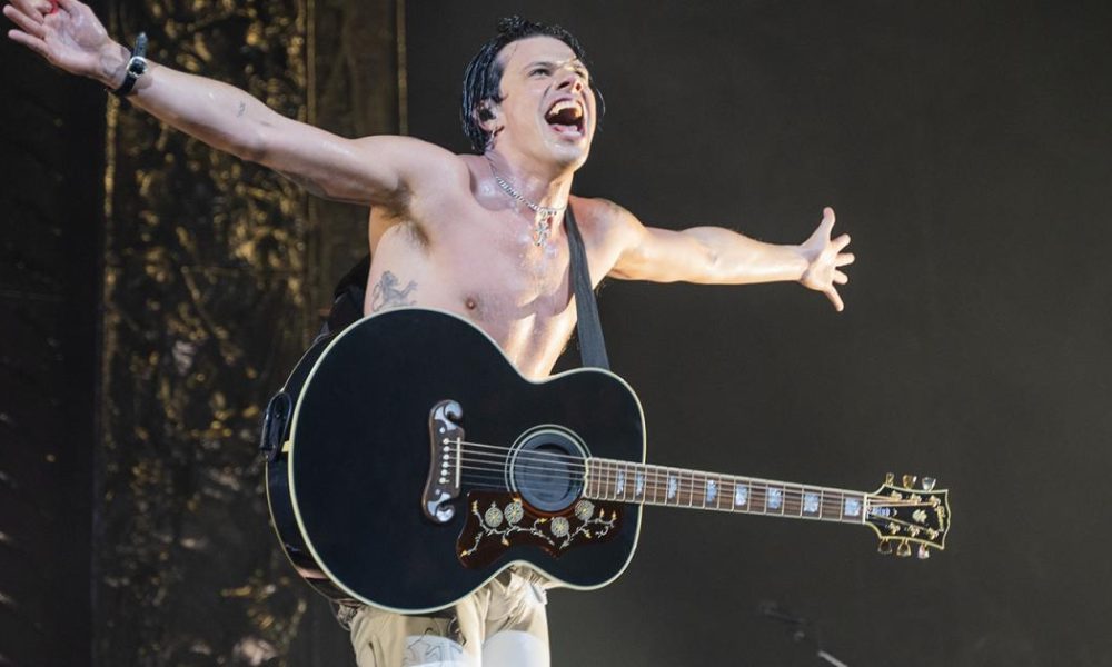 Yungblud rocks Leeds Arena on Idols world tour - review