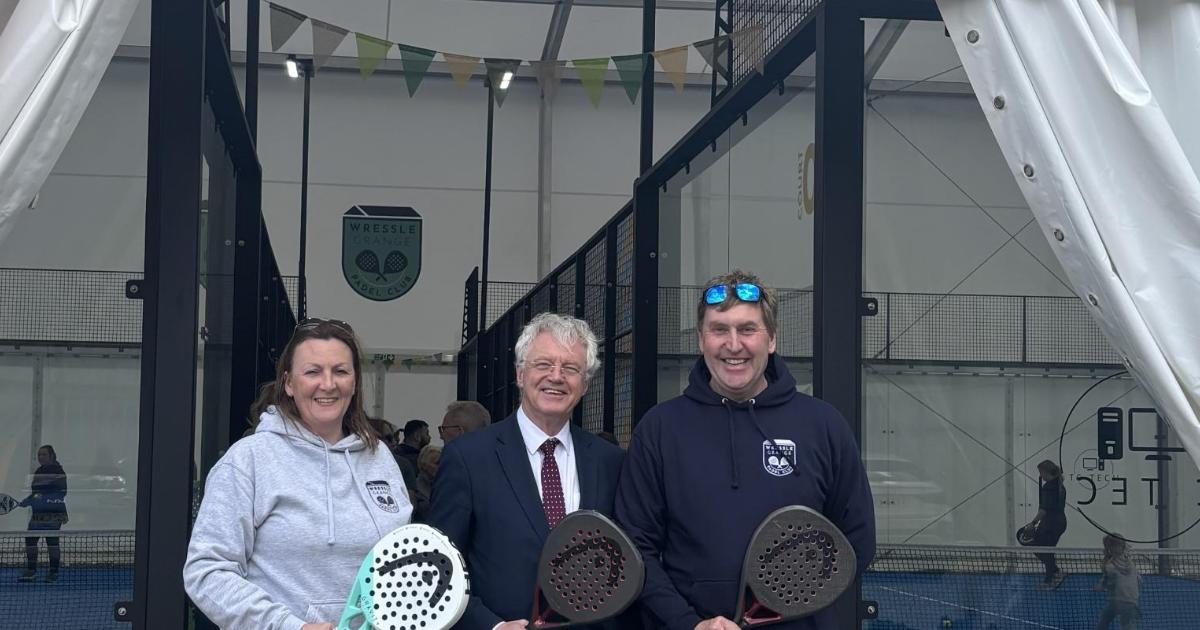 Hundreds turn out for launch of Wressle Grange Padel Club