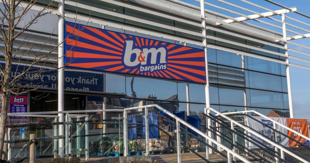 Shoppers warned do not eat B&M chocolate bars due to recall