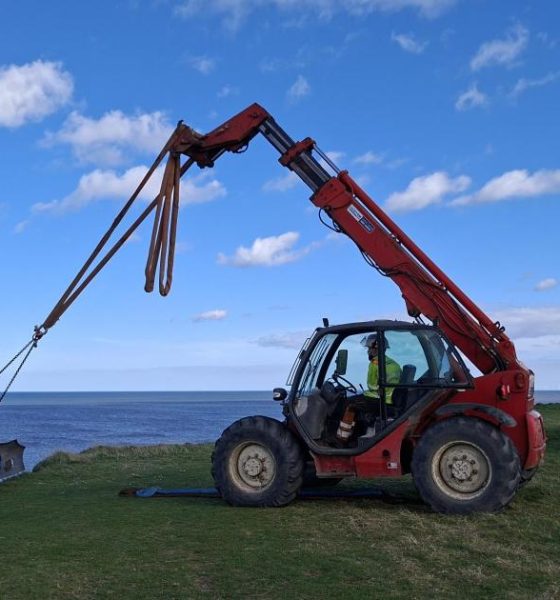 Peugeot 107 car is winched from cliff in Withernsea