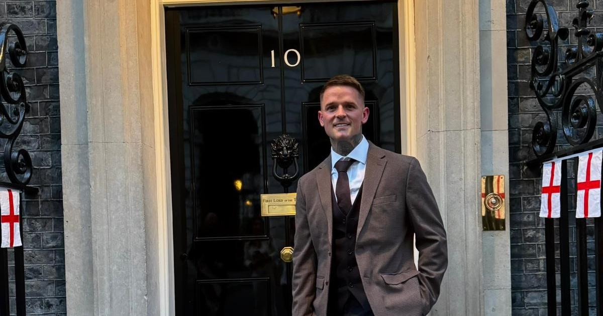 PM thanks man who cleaned racist graffiti at York takeaway