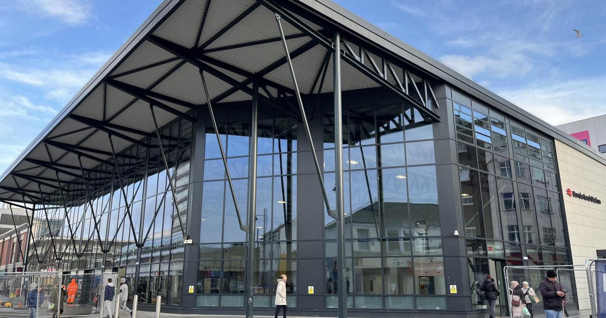 Sunderland rail passengers warned of bank holiday disruption