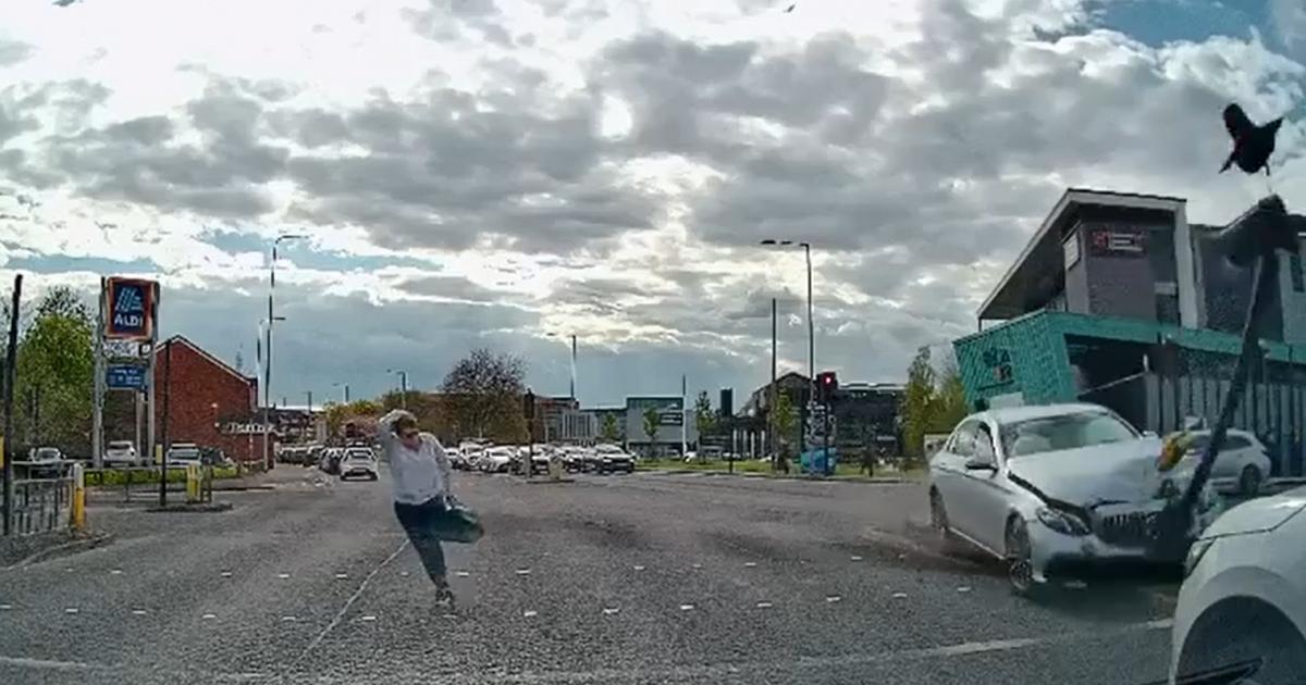 Emergency services attend 7 car crash on Trinity Street Bolton
