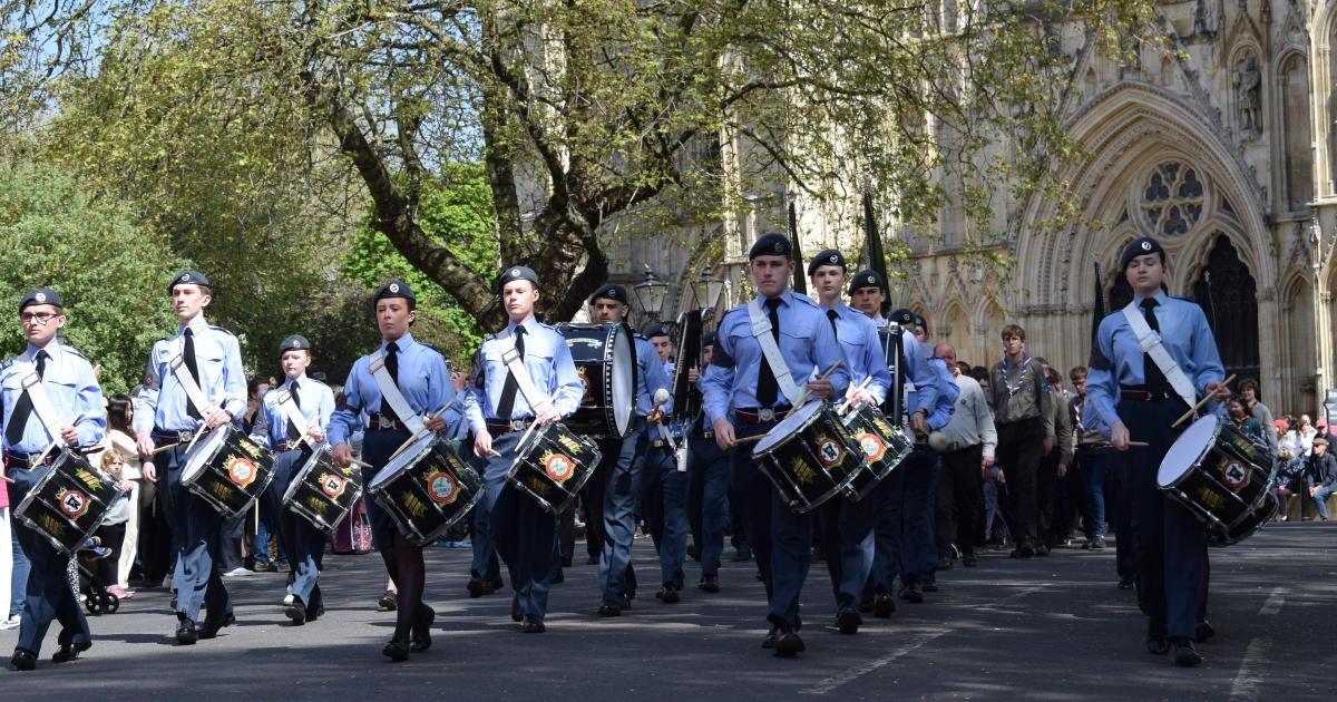 York - Hundreds of children march in St George's Day parade