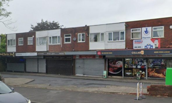 Atherton - Plans submitted to alter Bolton Road bus shelter