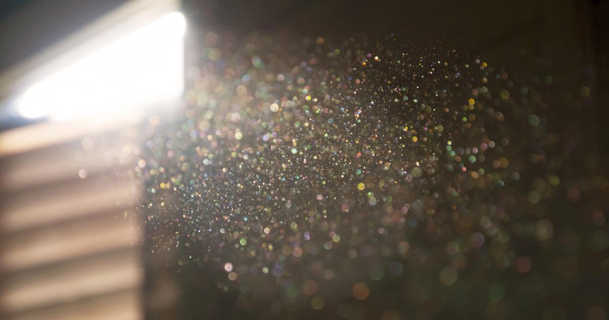 The genius 2-minute trick that stops spring allergies