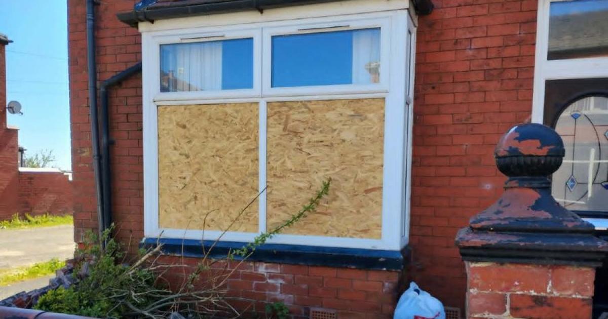 Suspected arson investigation on Sapling Road, Bolton