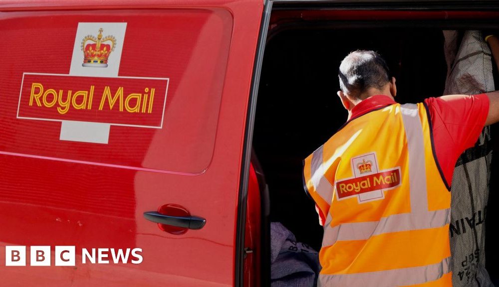 Royal Mail to ask part-time posties to work more to meet letter targets