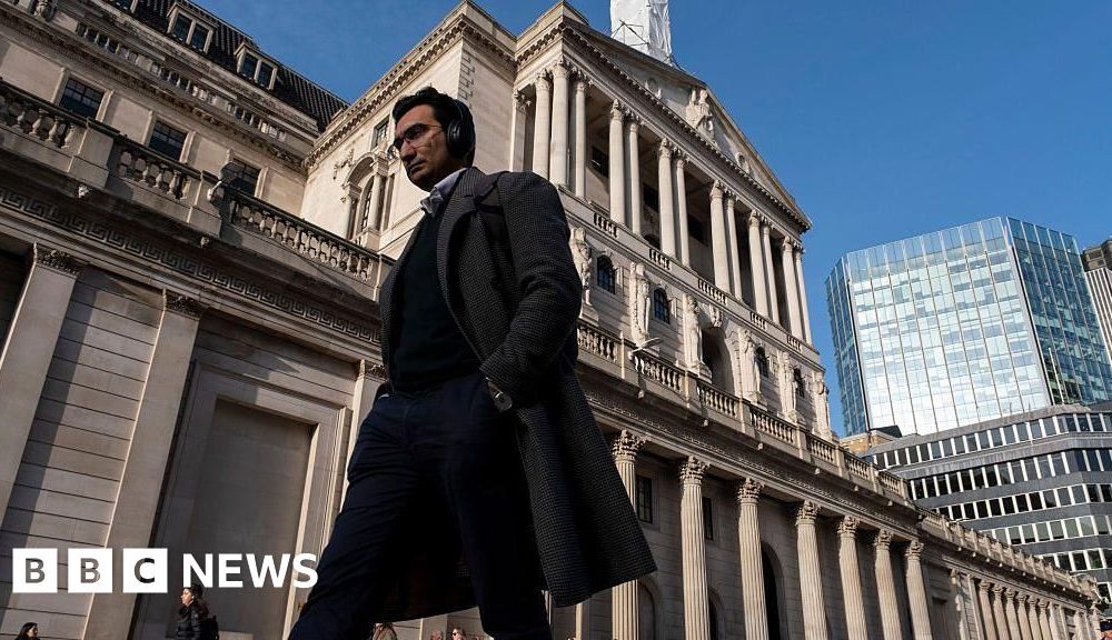 Faisal Islam: The wide field of uncertainties facing the UK