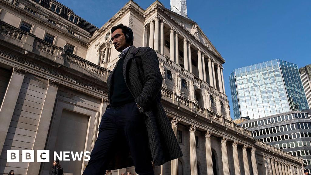 Faisal Islam: The wide field of uncertainties facing the UK