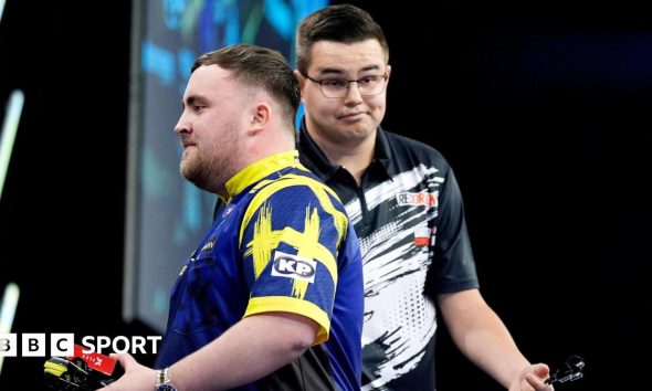 Luke Littler and Gian van Veen