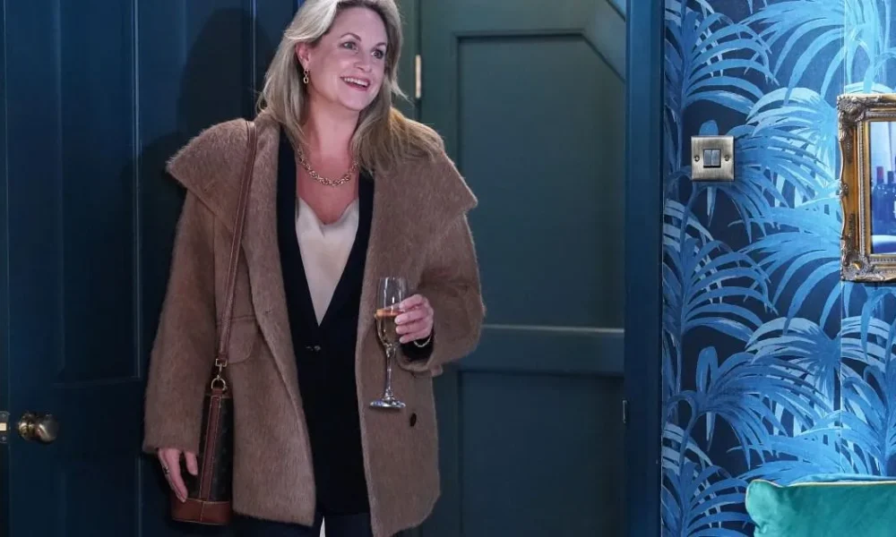 EastEnders' Sam confirms her cancer test results during heart-to-heart | Soaps