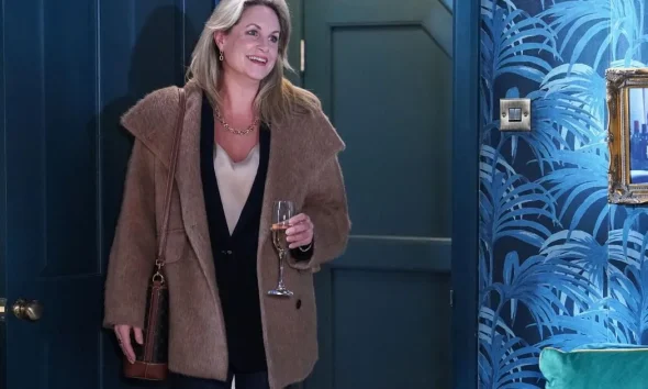 EastEnders' Sam confirms her cancer test results during heart-to-heart | Soaps