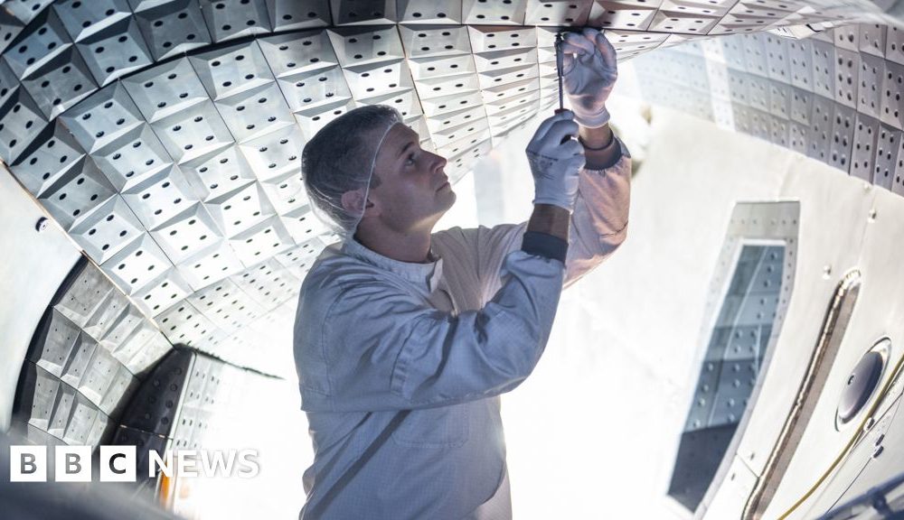 The 'dumb machine' promising a clean energy breakthrough