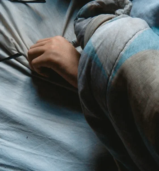 7 Steps To Retrain Your Brain For Deep Sleep